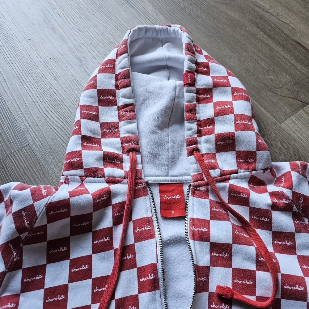 Chocolate skateboards hoodie full zip Small red white checkered Y2K pock… - Picture 4 of 6